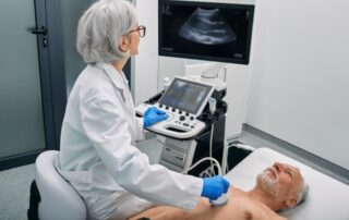 Herzinfarkt: Narbenbildung verhindern, um Folgeschäden zu vermeiden Herzinfarkt: Narbenbildung verhindern, um Folgeschäden zu vermeiden