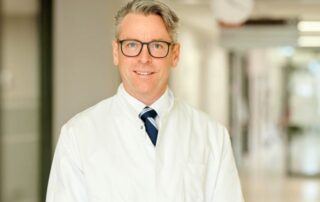 Neu am UKJ: Gynäkologie-Professor Dirk Bauerschlag Neu am UKJ: Gynäkologie-Professor Dirk Bauerschlag