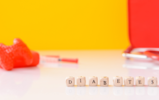 Wechselseitige Beziehung zwischen  Schilddrüsenerkrankungen und Diabetes Wechselseitige Beziehung zwischen  Schilddrüsenerkrankungen und Diabetes
