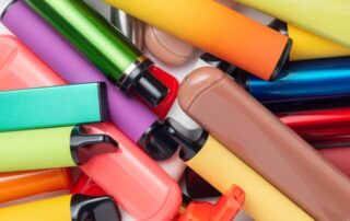 Bunt und gefährlich: Auch harmlos wirkende E-Zigaretten sind gesundheitsschädlich
