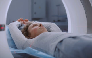 PET/CT identifiziert Brustkrebs­patientinnen, die keine Chemotherapie benötigen