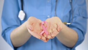 CDK4/6-Inhibitoren in der Zweitlinie: Gleich wirksam, aber weniger Nebenwirkungen