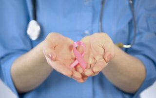 CDK4/6-Inhibitoren in der Zweitlinie: Gleich wirksam, aber weniger Nebenwirkungen